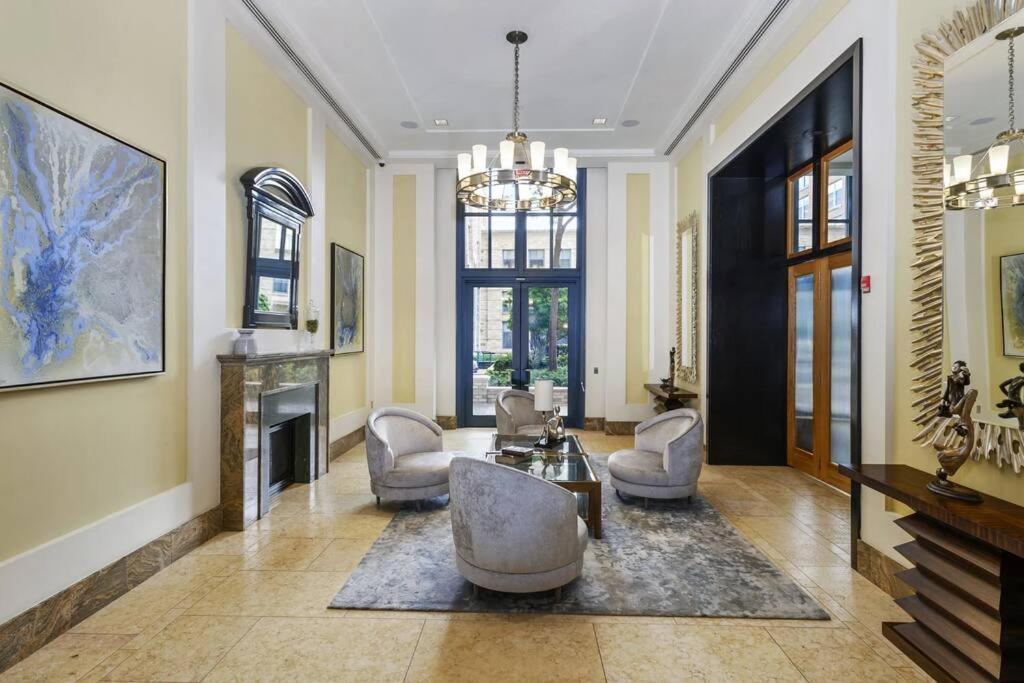 Prime Location Retreat Close To Dc And Metro Арлингтон Экстерьер фото