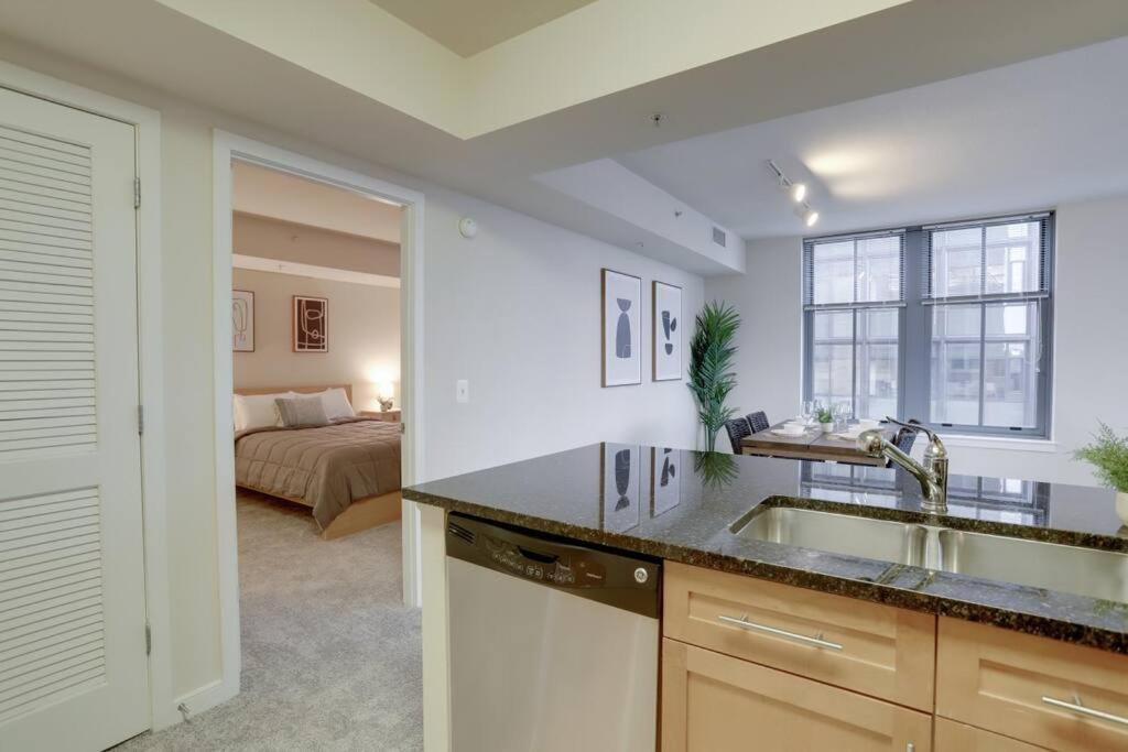 Prime Location Retreat Close To Dc And Metro Арлингтон Экстерьер фото